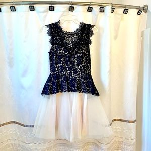 Windsor Black & Ivory lace tulle dress Small
